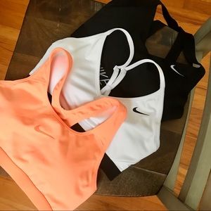 3 Nike Sports Bras Medium
